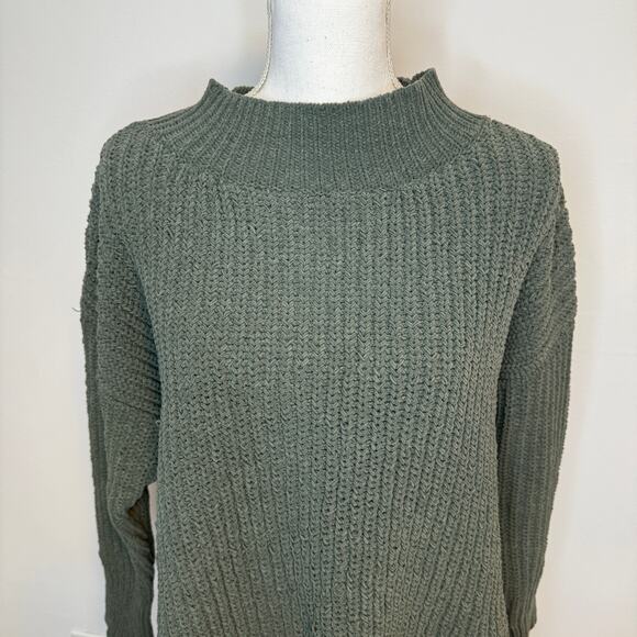 Aerie Mock Neck Chenille Split Side Sweater In Green Size Medium - Picture 4 of 15